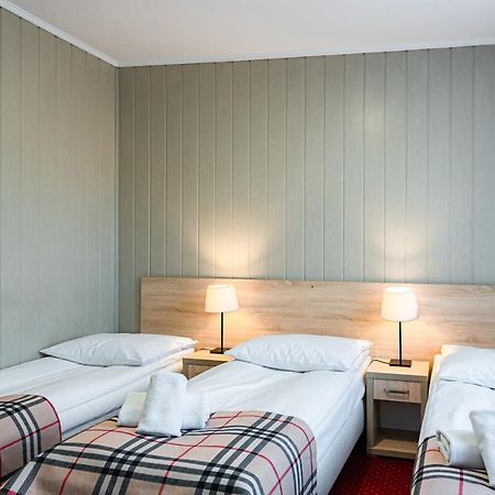 Hotel Dobre Z Lasu โซเลคคูยาฟสกี ภายนอก รูปภาพ